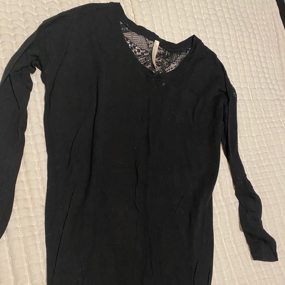 Lace Back long Sleeve